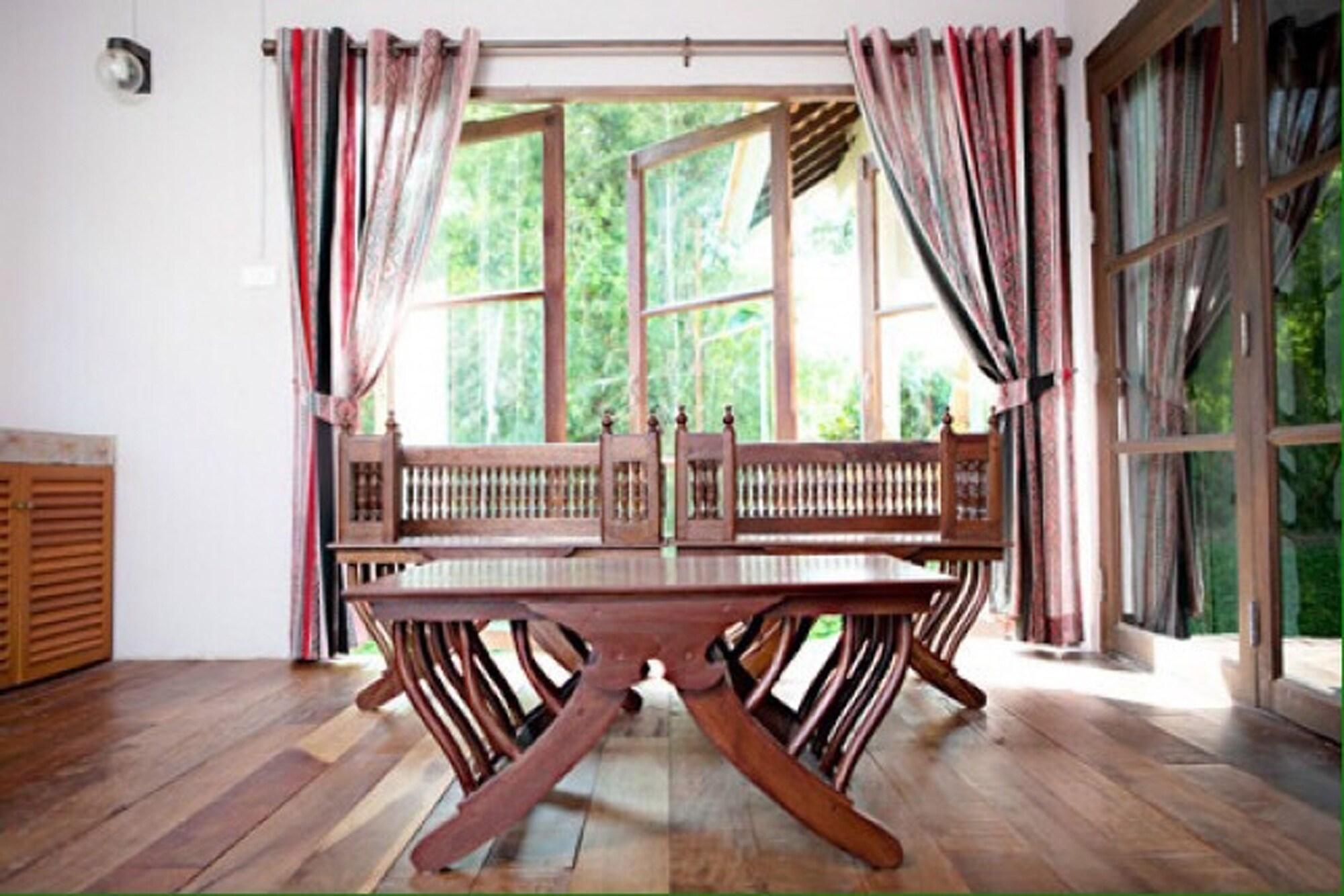 Chiangmai Royal Creek Hotel Hang Dong Bagian luar foto