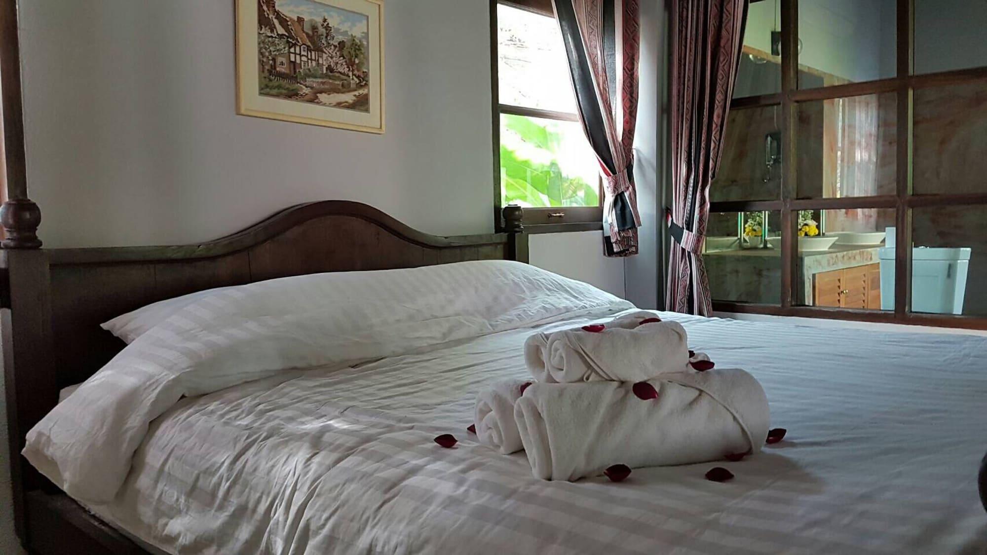 Chiangmai Royal Creek Hotel Hang Dong Bagian luar foto