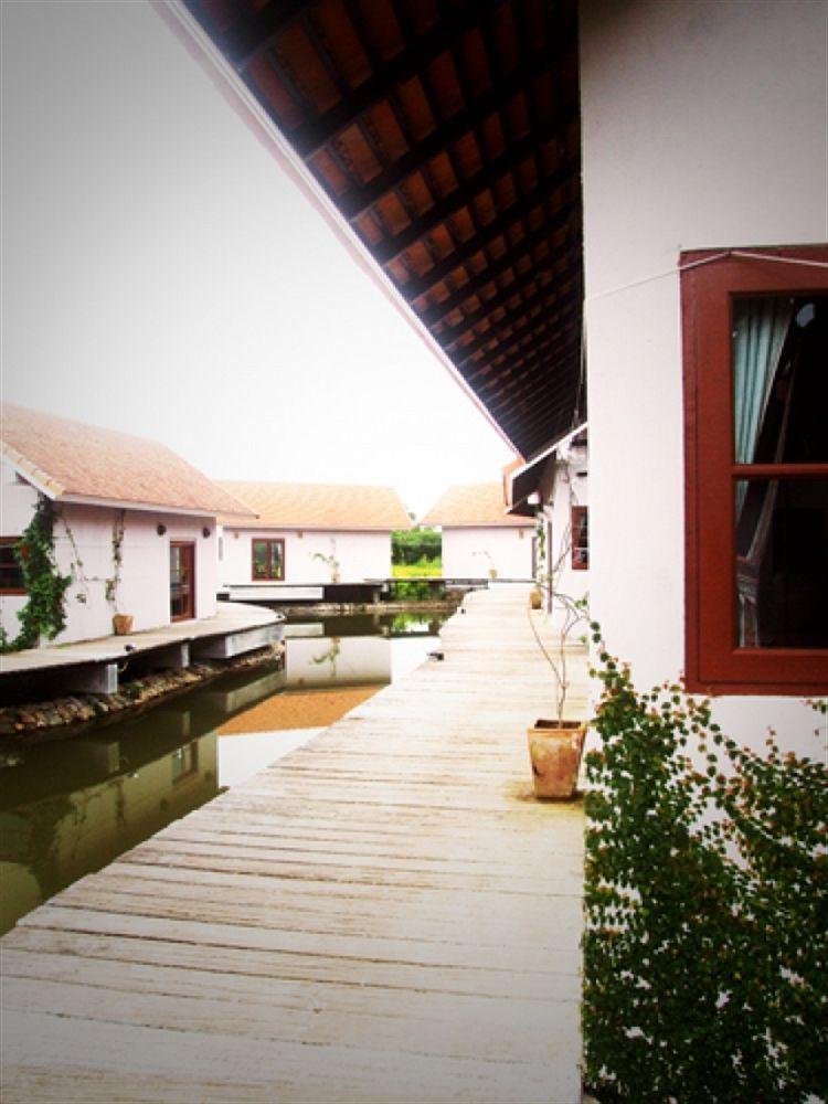 Chiangmai Royal Creek Hotel Hang Dong Bagian luar foto